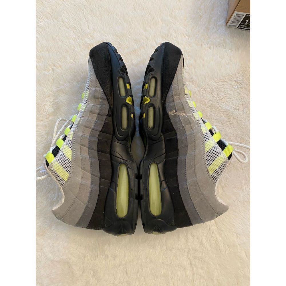 Air Max 95 - Picture 4 of 8